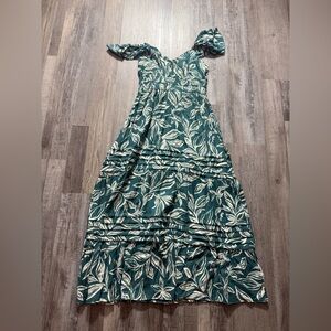 Floral Leaf Print Maxi Dress in Green and Cream summer casual